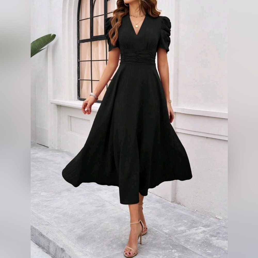 NEW Classic Textured Stripe Ruched Waist Puffed Sleeve Midi Dress Black
